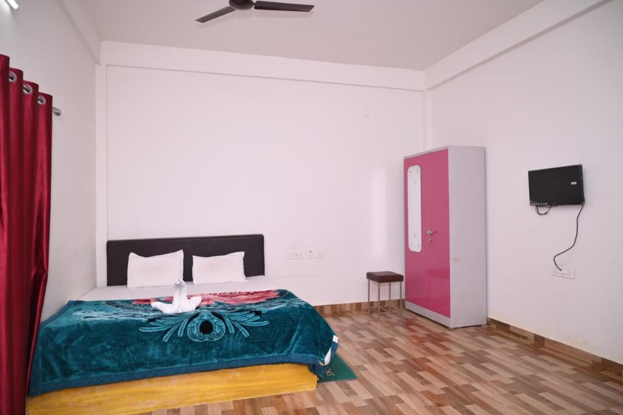 Kāziranga Chang Ghar Resort מראה חיצוני תמונה